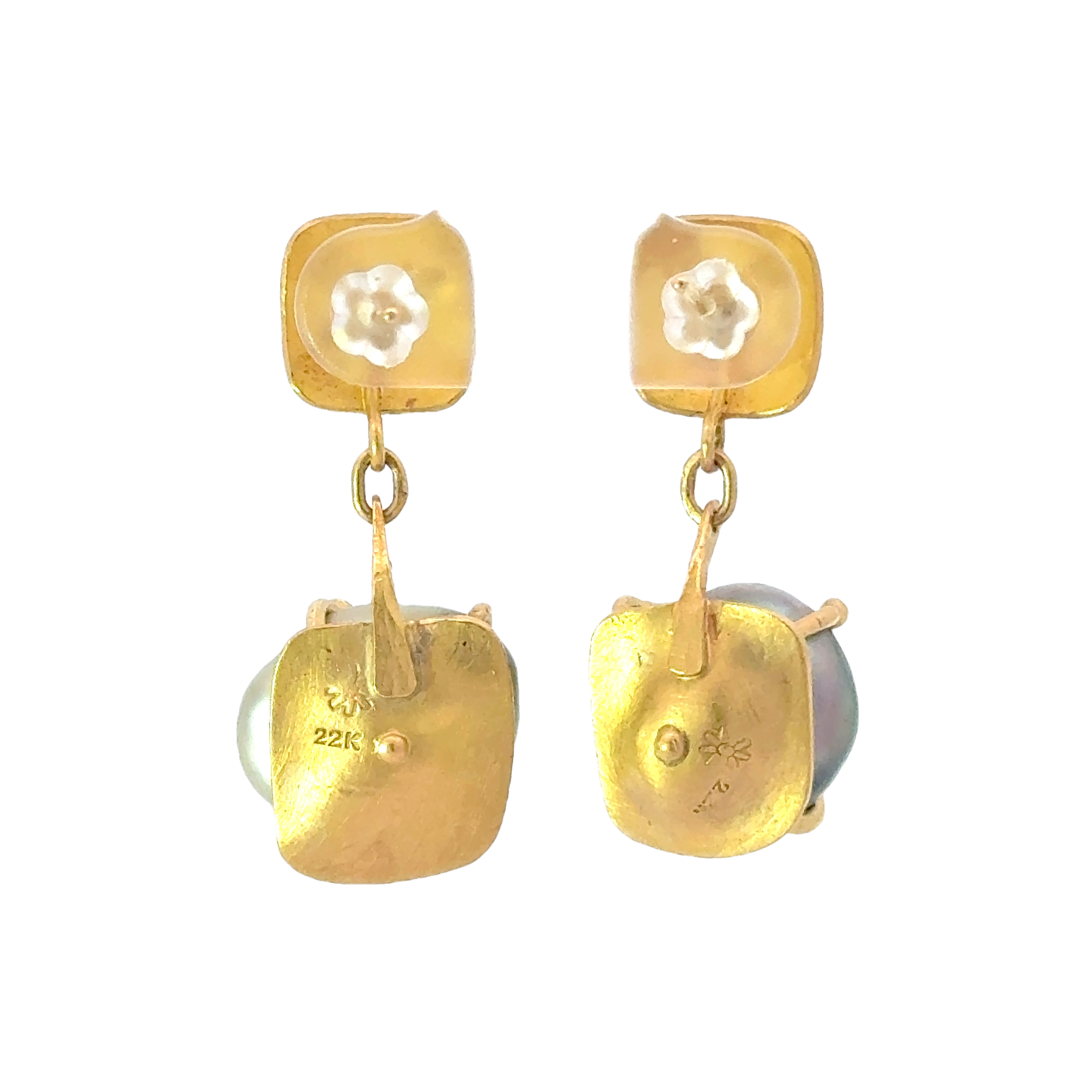 ESTATE 22 KARAT YELLOW GOLD AND CULTURED PEARL EARRINGS
