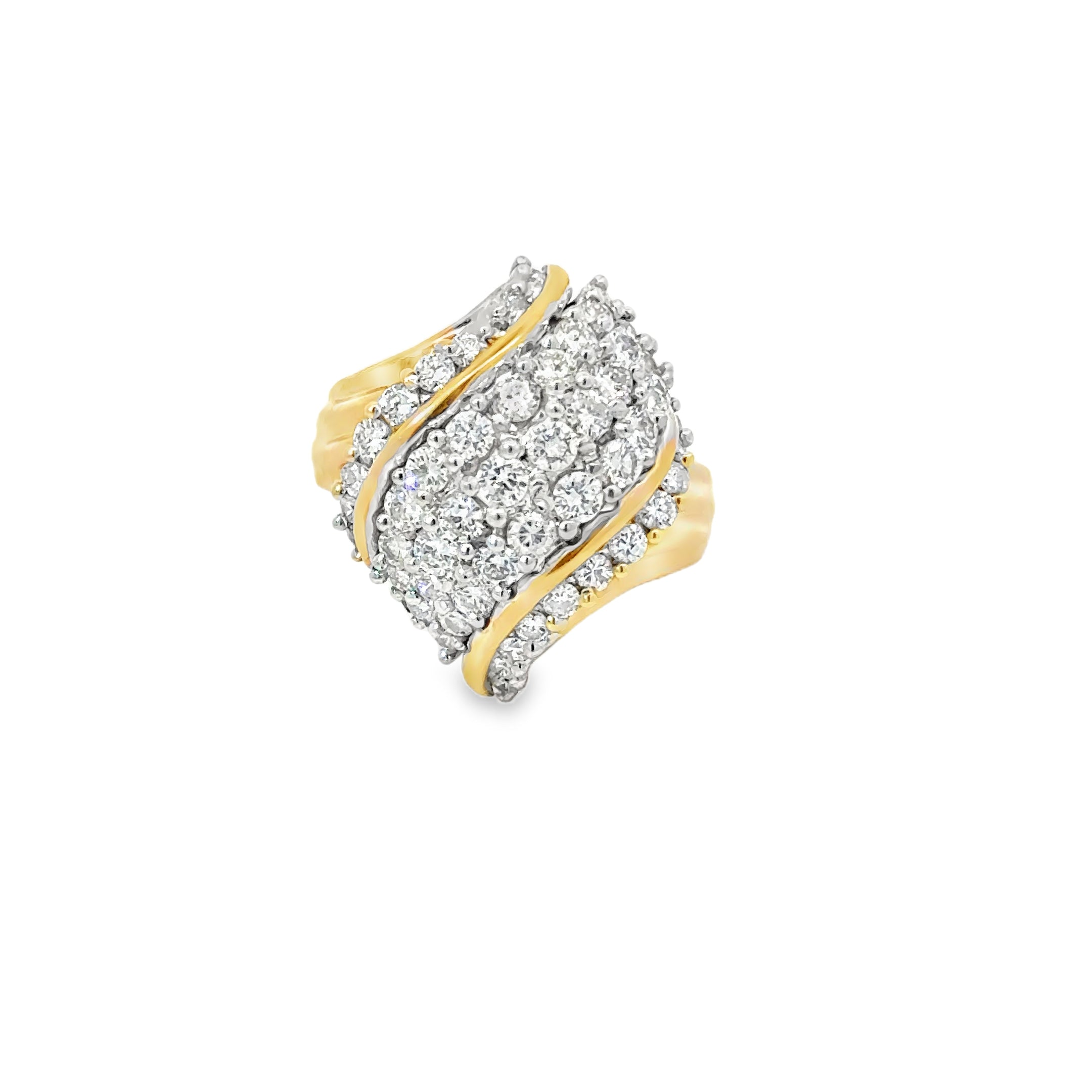 14 KARAT YELLOW GOLD AND DIAMOND RING