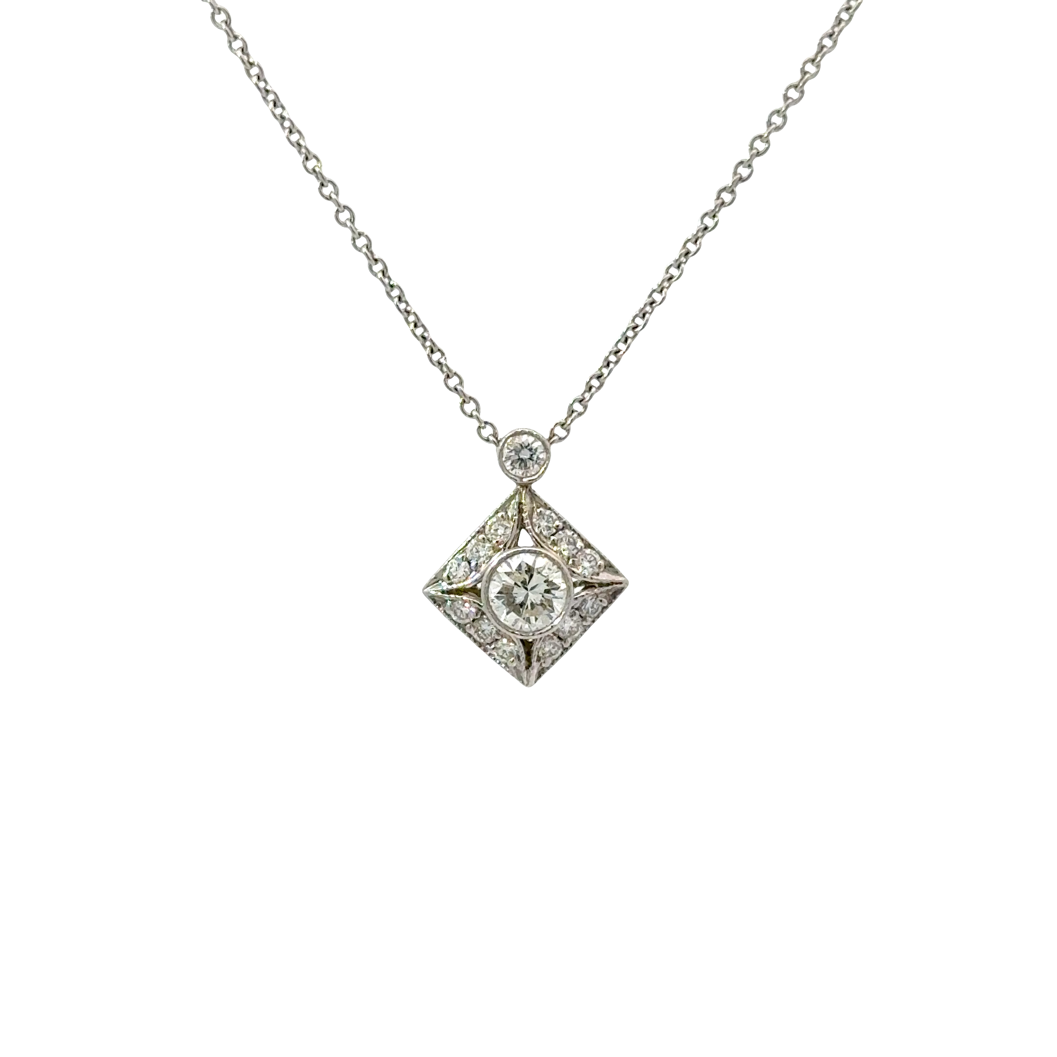 DIAMOND AND PLATINUM NECKLACE