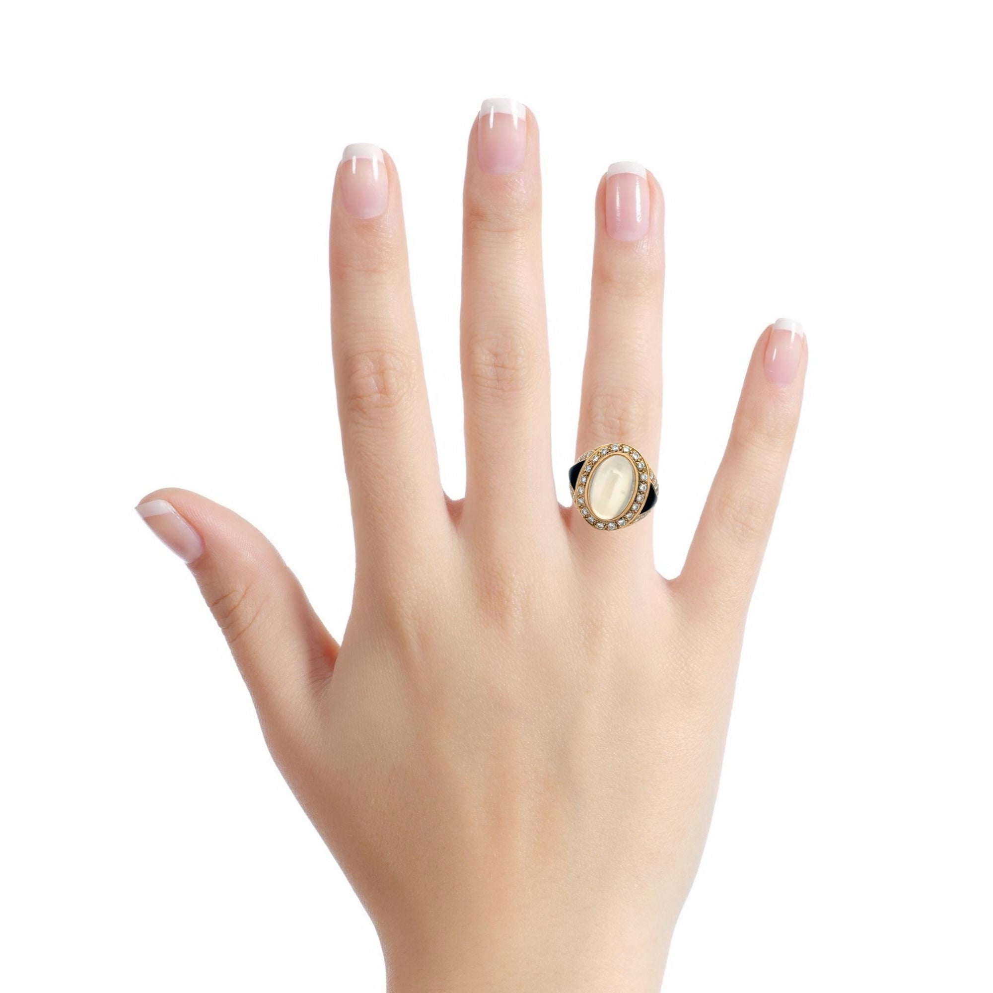Elegant Gold and Diamond Ring