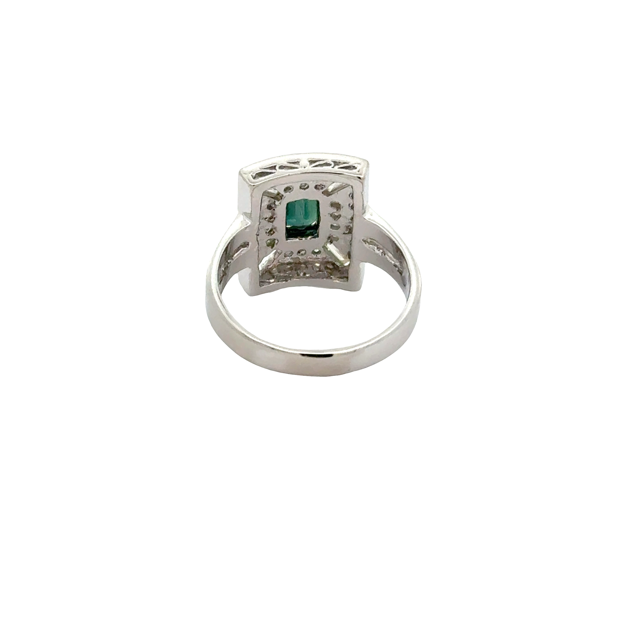 VINTAGE 14 KARAT WHITE GOLD SAPPHIRE AND DIAMOND RING