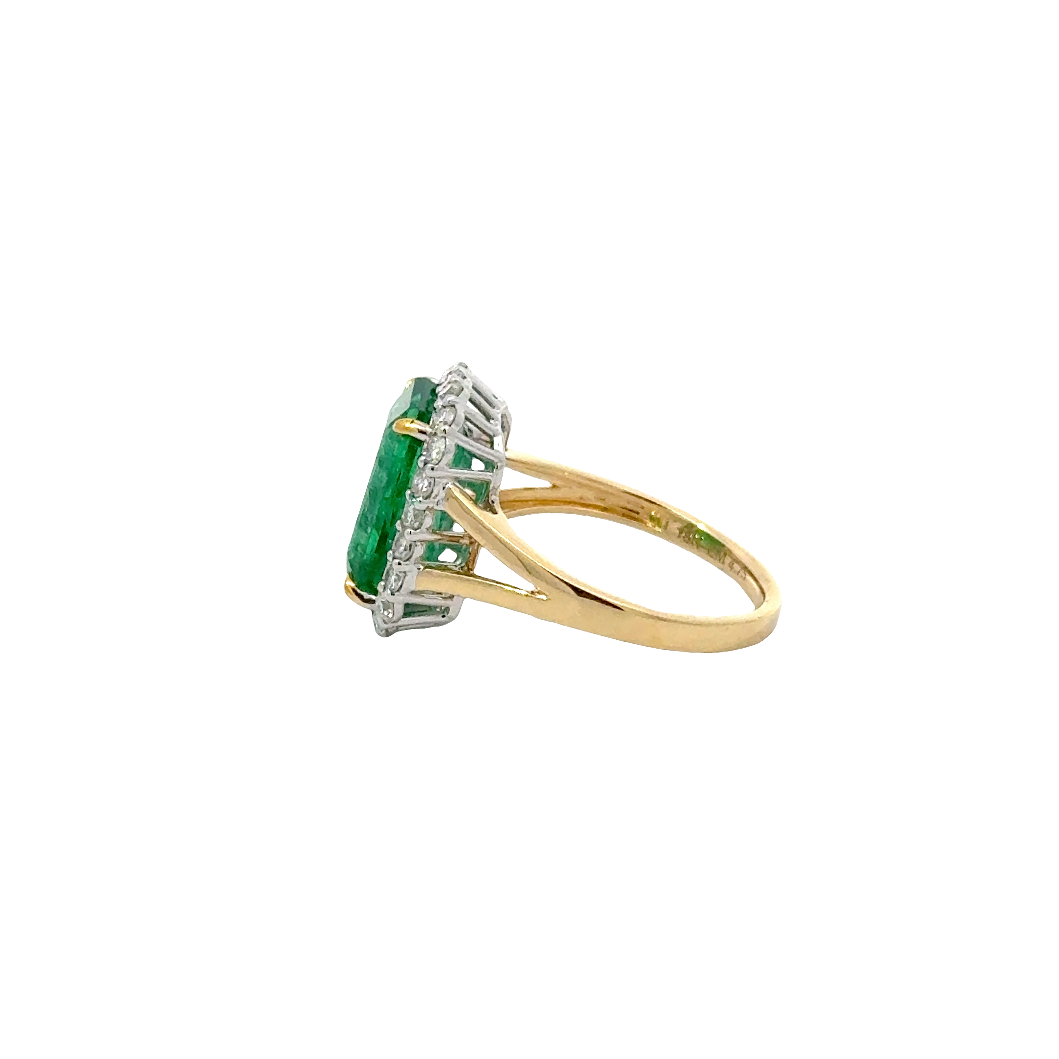 18 KARAT EMERALD AND DIAMOND RING